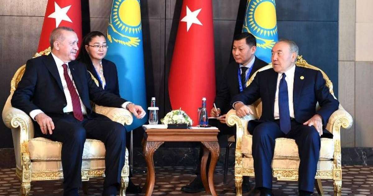 纳扎尔巴耶夫会见土耳其总统埃尔多安
