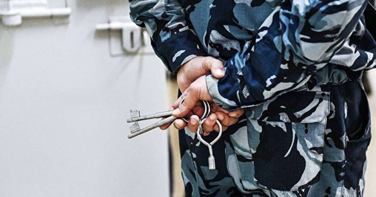 Тоқаев Құрбан айт қарсаңында журналист пен қоғам белсендісіне кешірім берді