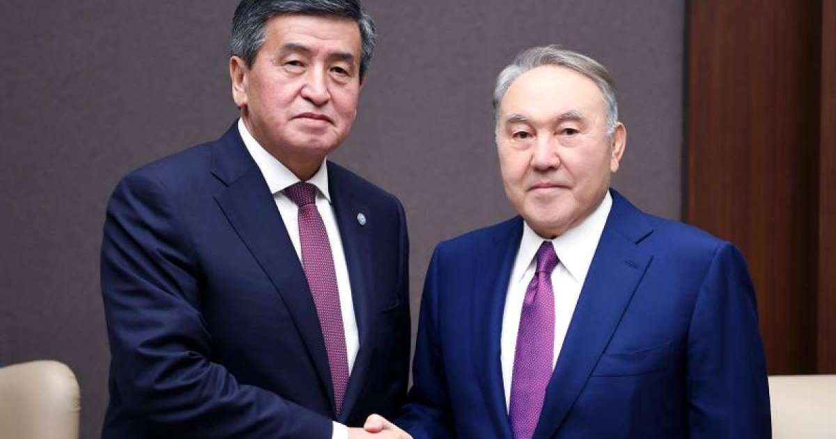 纳扎尔巴耶夫会见吉尔吉斯斯坦总统