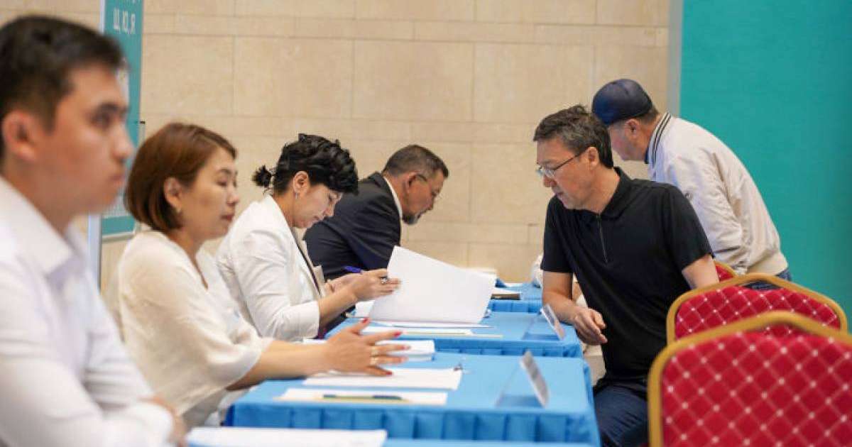 Қазақстандықтардың 12,8 проценті дауыс беріп үлгерді