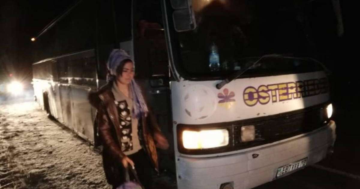 Ақтөбеде төтенше жағдайлар қызметі жолда қалған Өзбекстан азаматтарын құтқарды