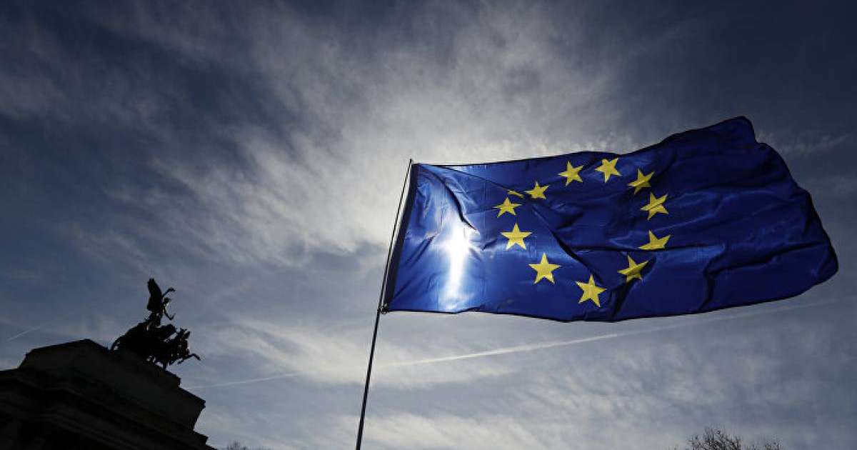 Еуропа да Назарбаевтың отставкасын талқылап жатыр