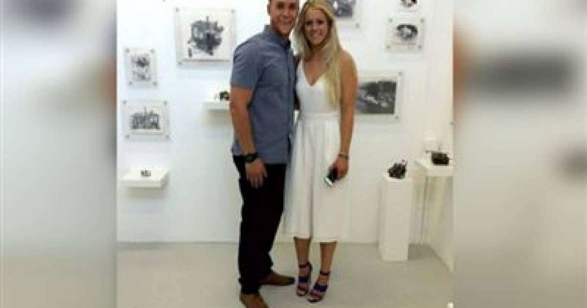 Бойжеткен сүйіктісінің қайтыс болғанын естігеннен кейін өзін-өзі өлтіріп тастады