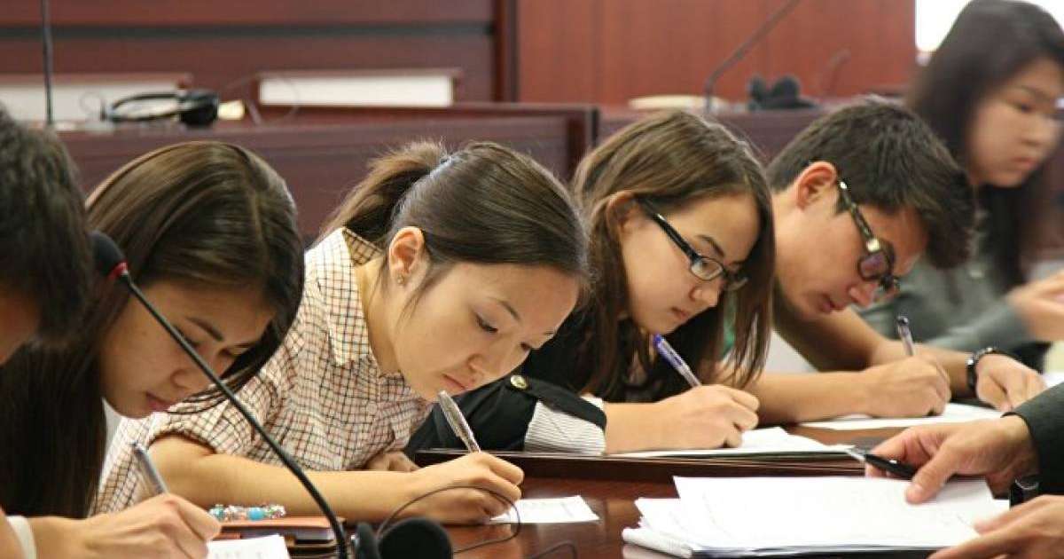 Көпбалалы отбасылардың балаларына берілетін гранттар