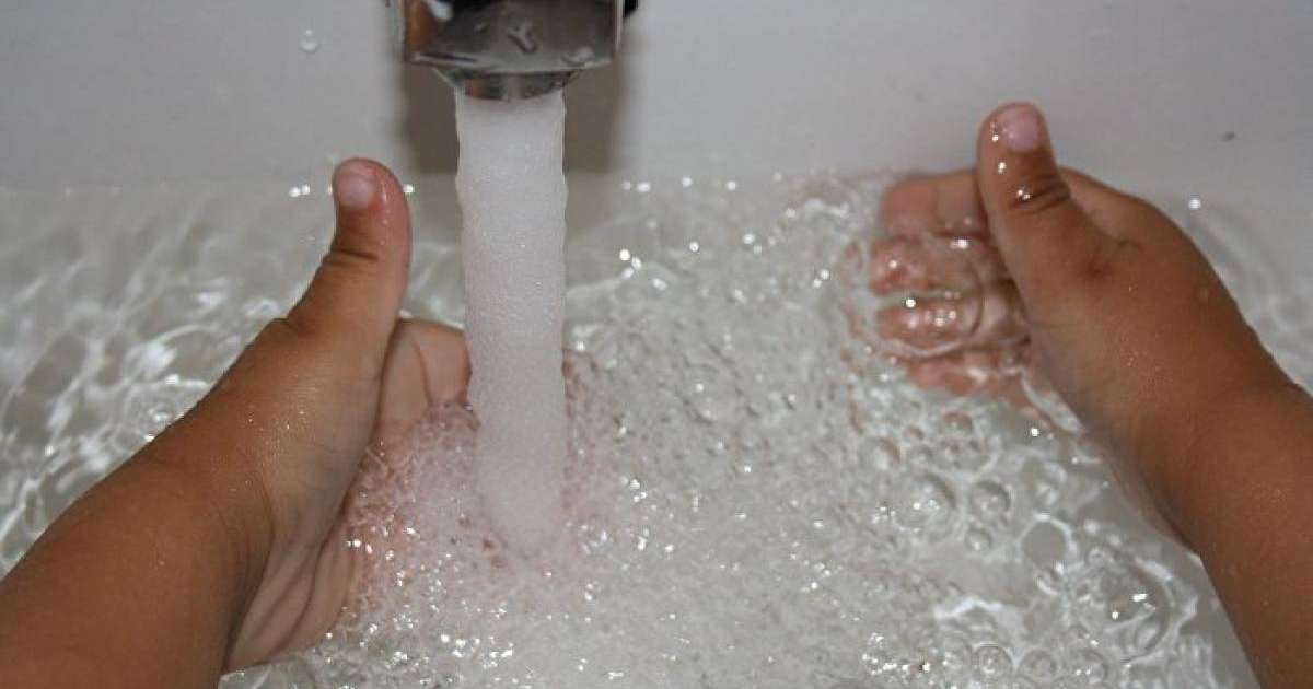 Қарағандыда бір жасар қыз ваннада тұншығып қалды