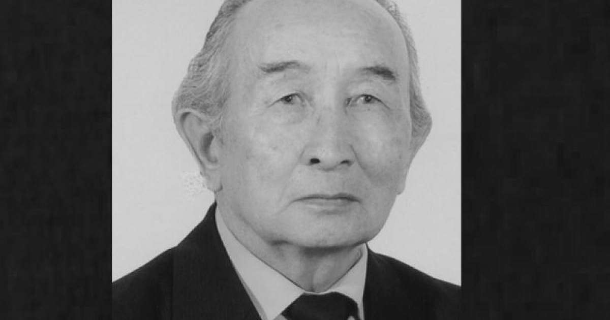 Ақын Оразақын Асқар өмірден өтті