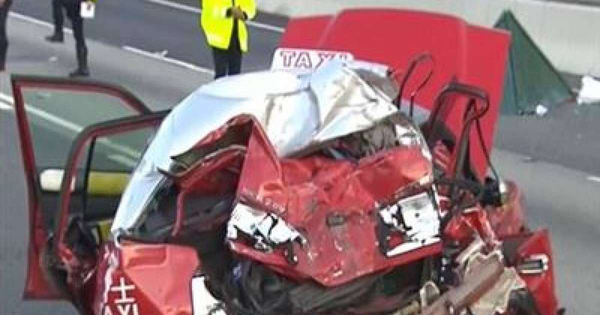 Автобус таксиге соғылып, 5 адам қайтыс болды