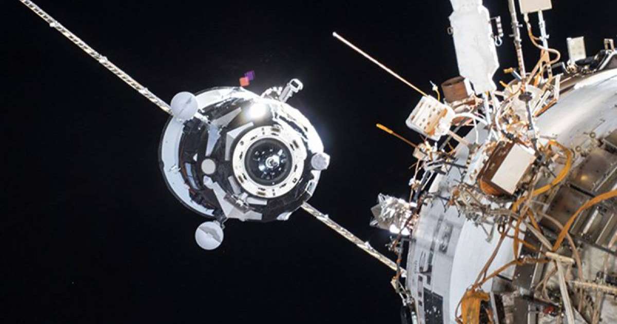 "进步"MS11货运飞船与国际空间站成功对接 创下最快对接记录