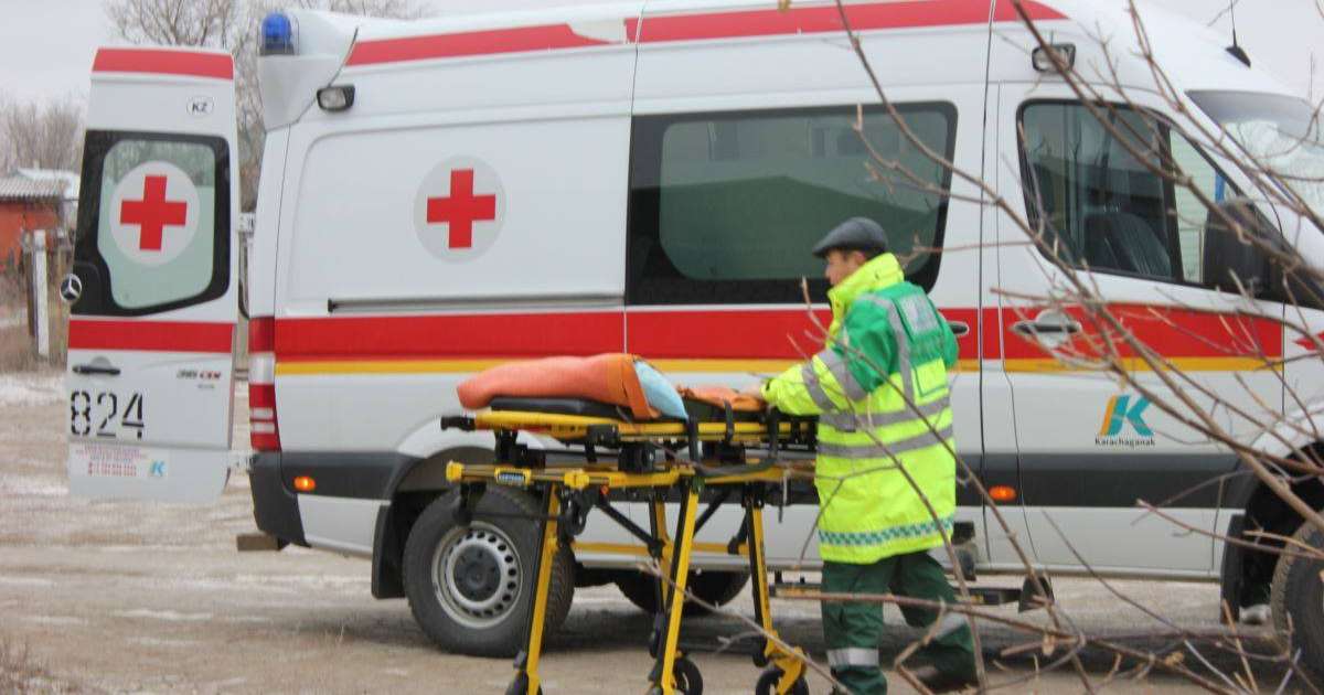 Астанада бір отбасының төрт баласы иіс тиіп, ауруханаға түскен