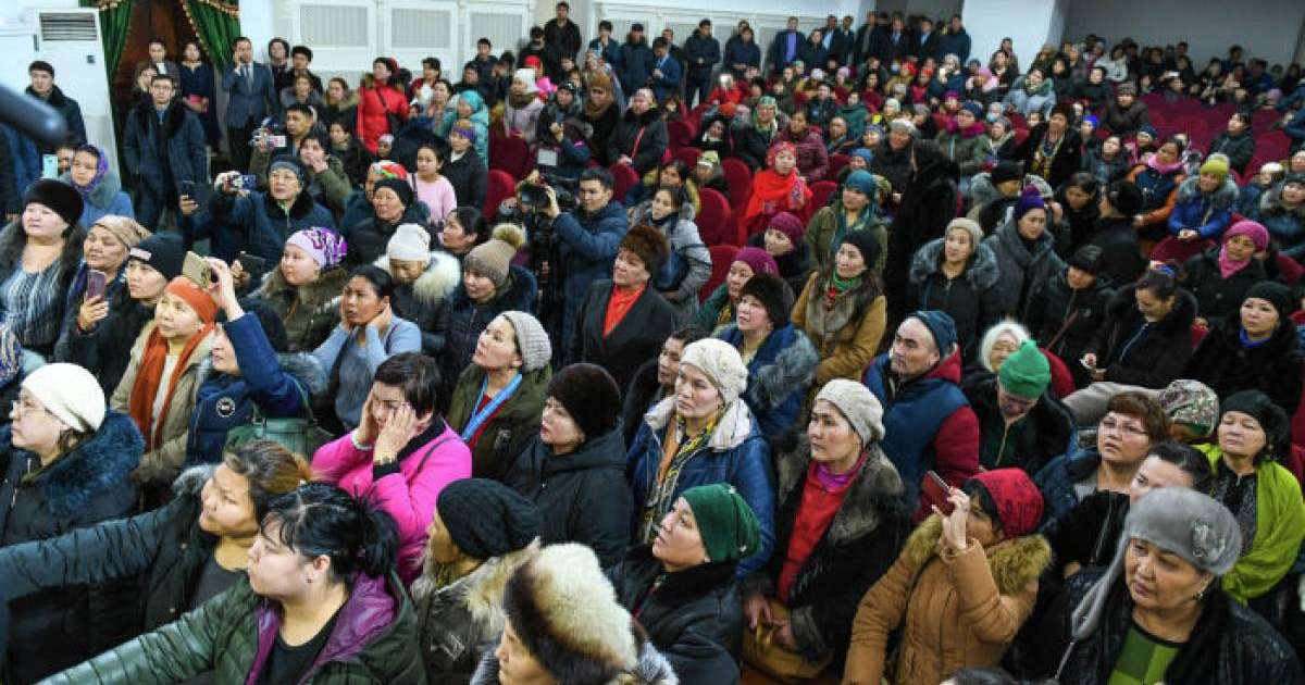 Көп балалы аналар Қызылорда әкімдігіне жиналды – видео