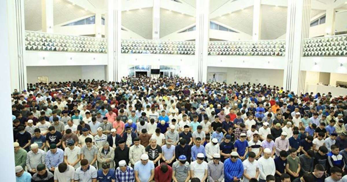 Ораза айт 2019: мемлекет басшысы әр шаңыраққа бақ-береке тіледі