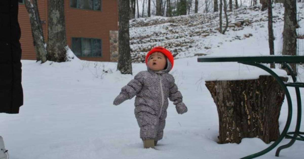 Астанада екі жасар бала үсік шалып ауруханаға түсті