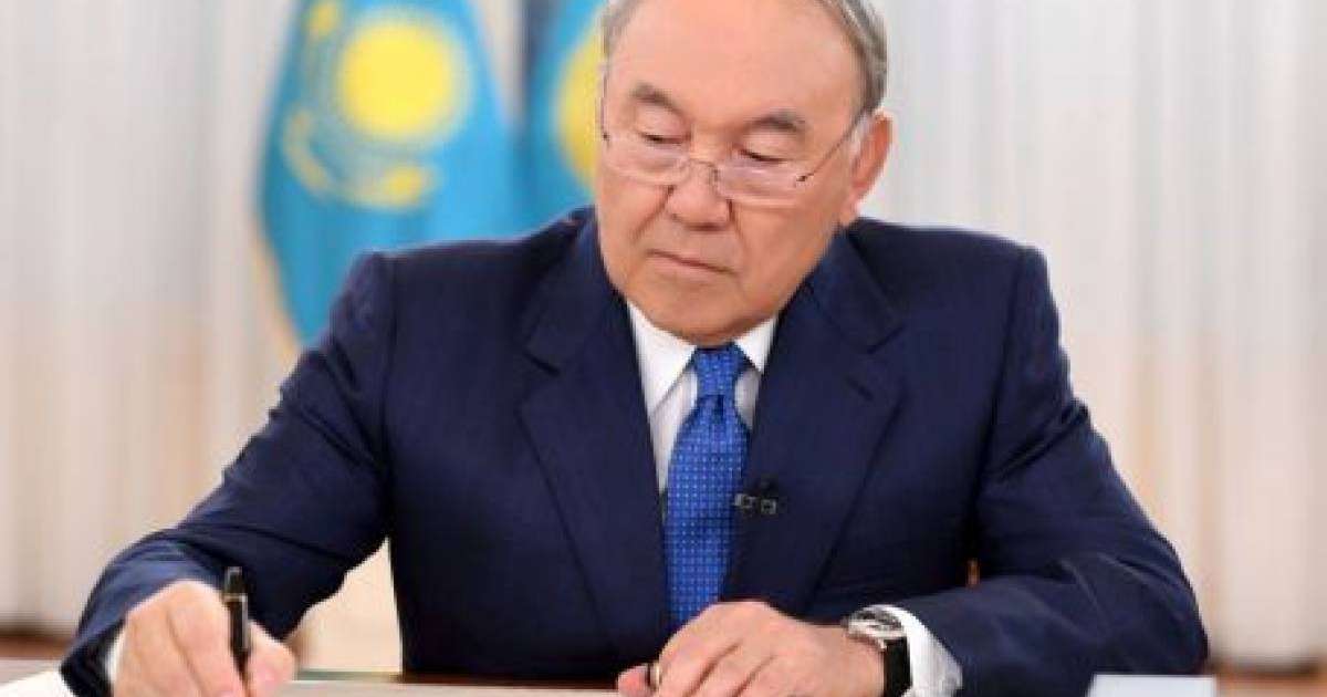 Назарбаев кино туралы заңға қол қойды