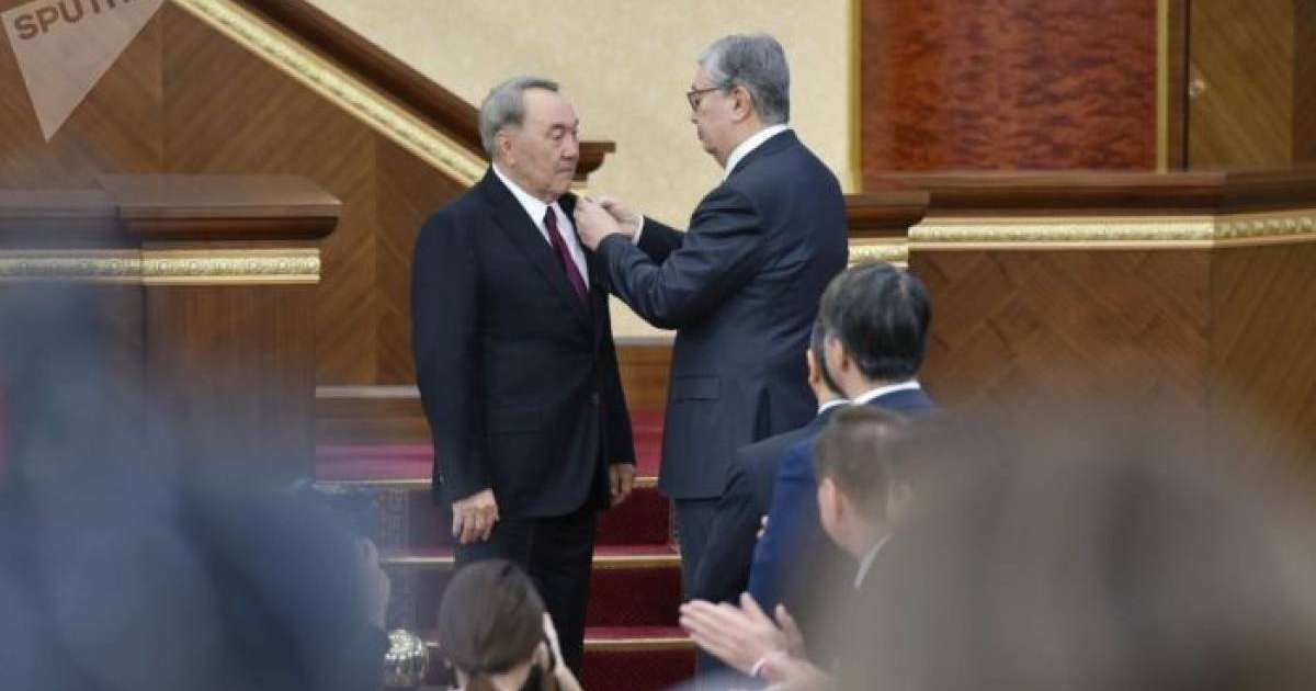 Нұрсұлтан Назарбаев Қазақстанның Халық қаһарманы атанды