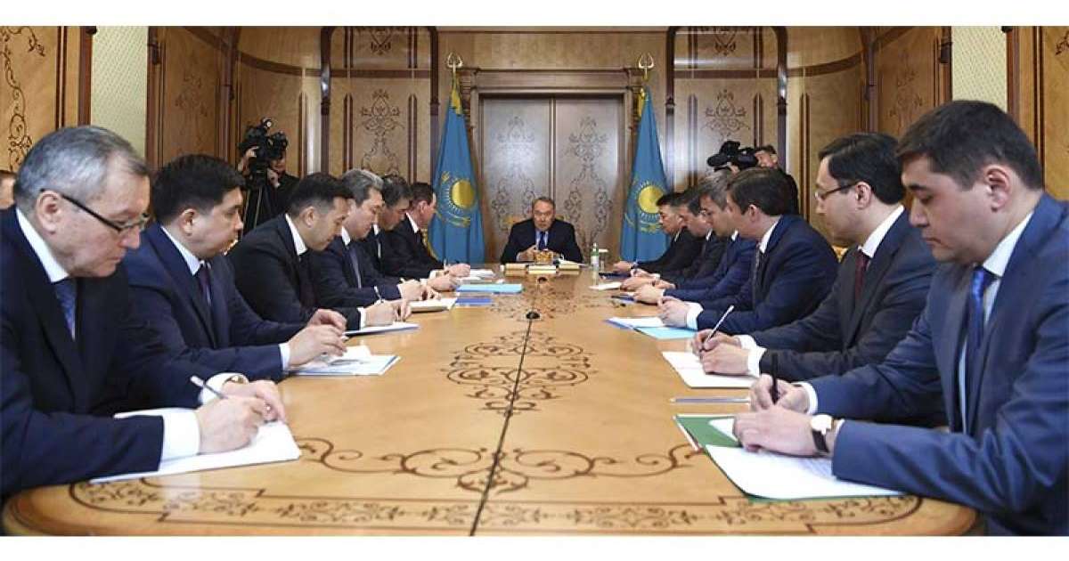 纳扎尔巴耶夫：我们应为国家利益齐心协力工作