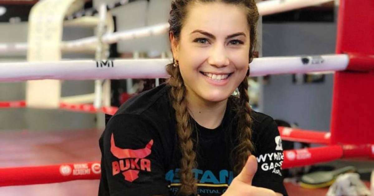 Фируза Шәріпова Almaty Arena алаңында 24 наурызда жекпе-жек өткізгісі келеді