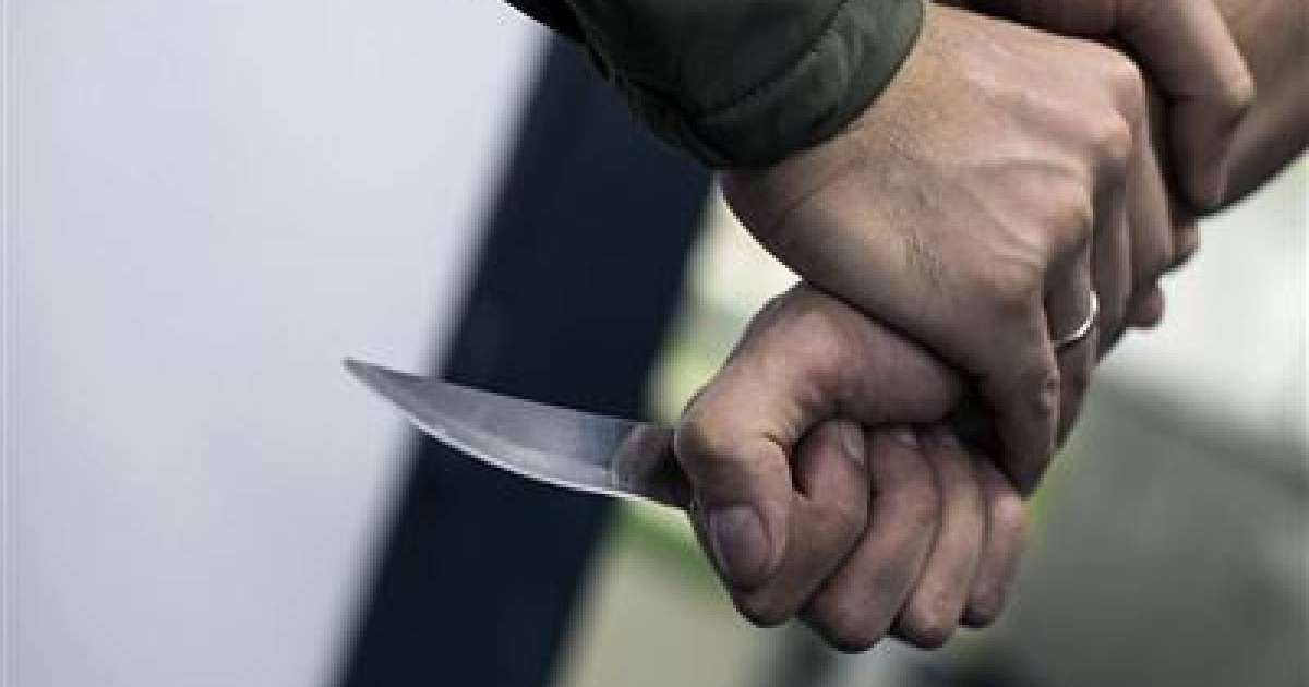 ВИДЕО: Полицейдің қулығының арқасында кепілге алынған қыз босатылды