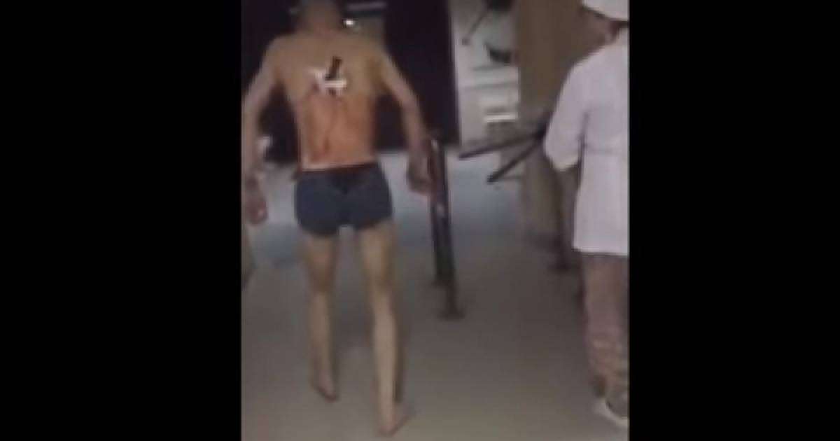 Арқасына қанжар сұғылған ер адам шылым шегуге шықпақ болған