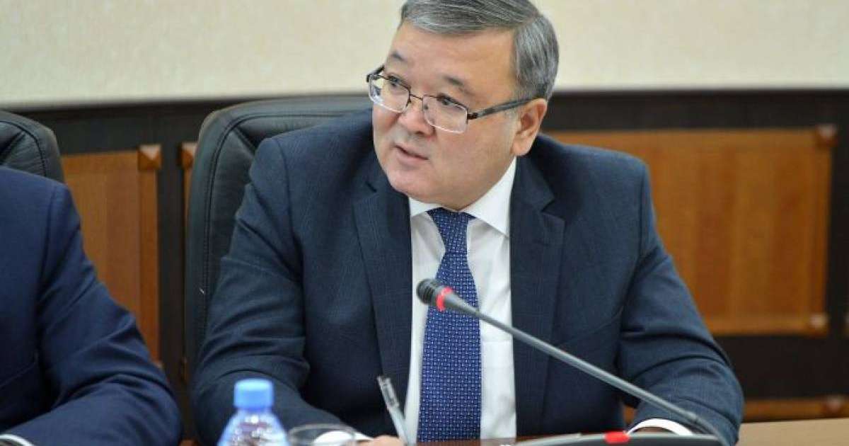 Асқар Бейсенбаев: қызметтері, лауазымдары, білімі, отбасы