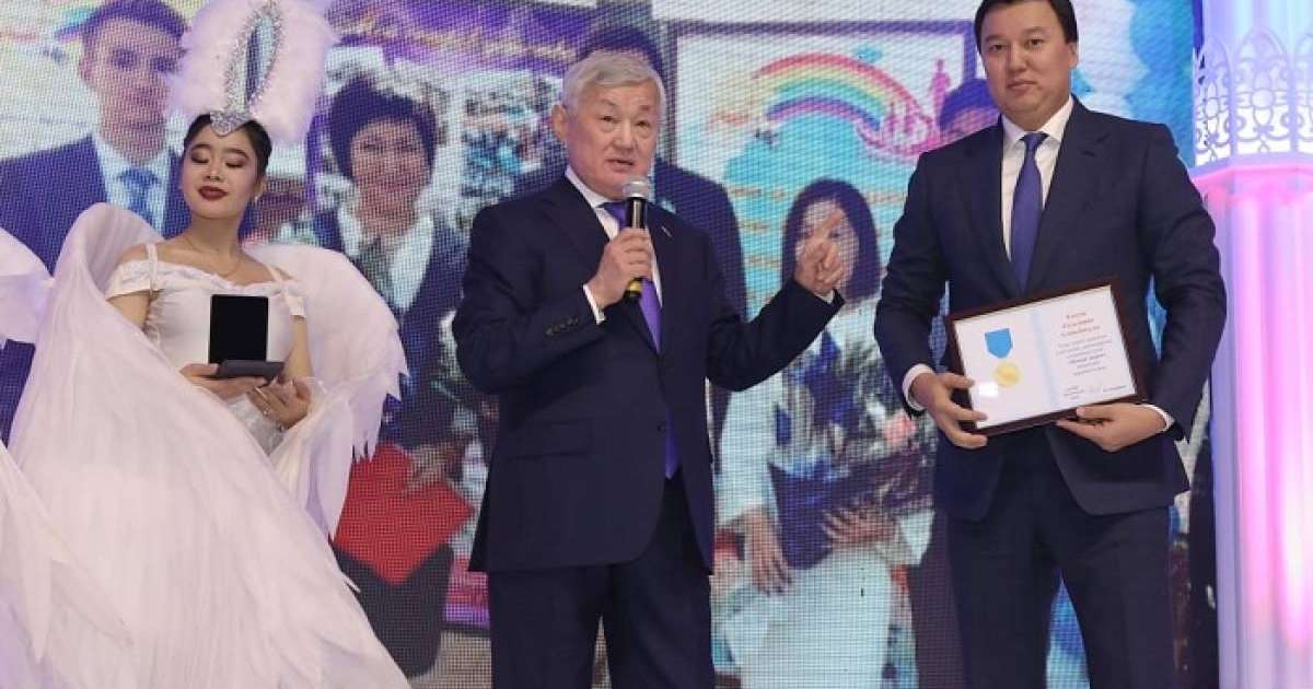 Ақтөбеде өткен алғашқы қайырымдылық балынан 5 млн теңге жиналды