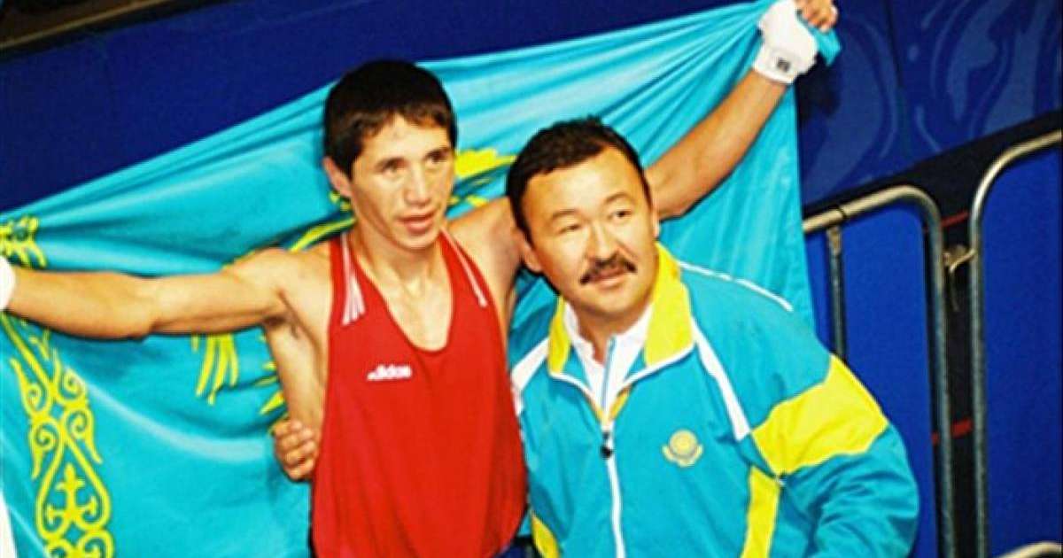 "Ұлт қаһарманына айналды". Шетелдік басылым Бекзат Саттархановты еске алды