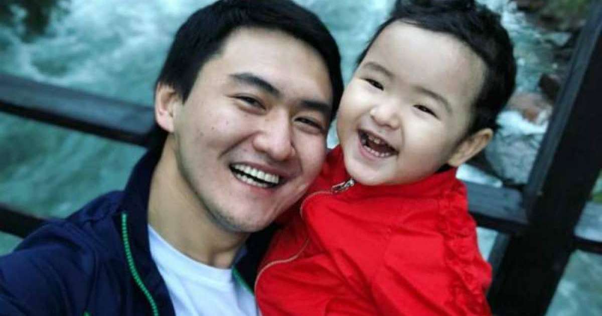 Қызы науқастанып қалған: Төреғалидің ұшаққа билетсіз кіруінің себебі белгілі болды