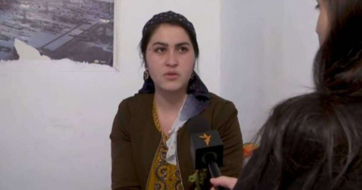 Тәжікстанда бойжеткен неке түнінен кейін “арсыз” деп танылып, үйіне қайтарылды