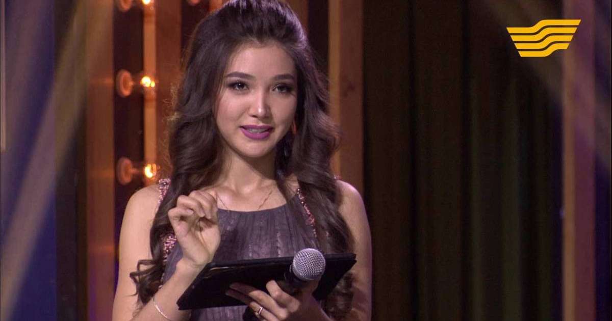 Альбина Шардарова тікелей эфирде күйеуін әбден қинады (ВИДЕО)