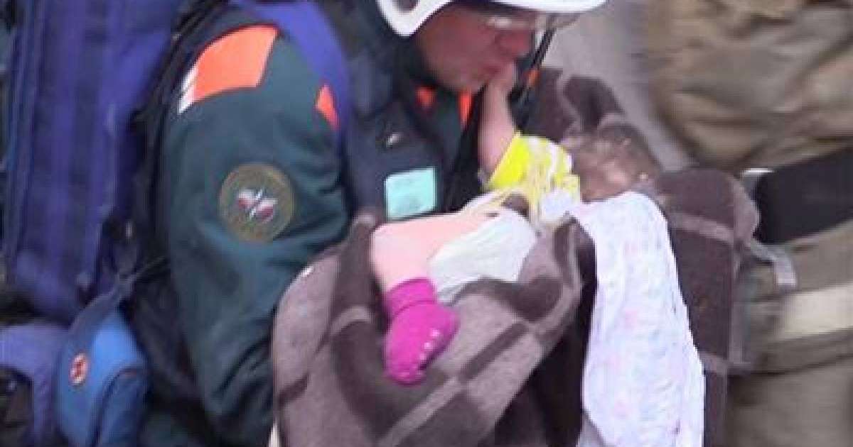 Ресейде тұрғын үйде болған жарылыс: үйінді астынан 11 айлық бала тірі табылды