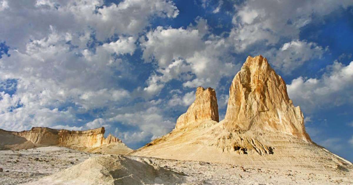 Маңғыстаудағы Бозжыра шатқалына барған америкалықтардың төбе шашы тік тұрды