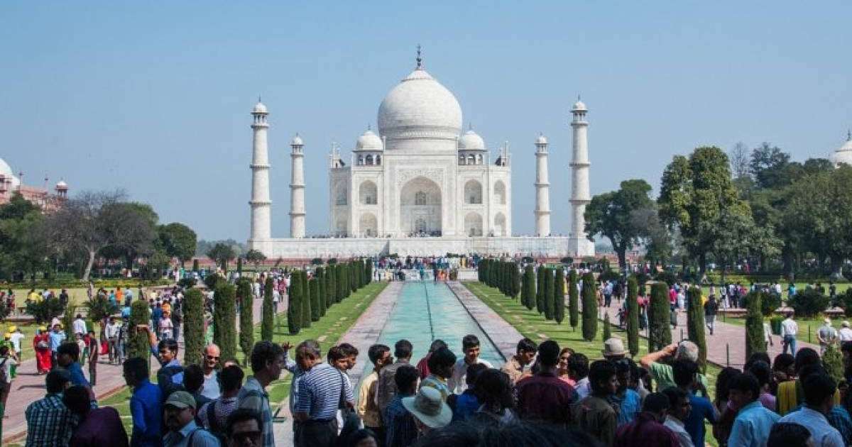 Үндістанда қазақстандық азамат жалған әуе билетін жасағыны үшін ұсталды