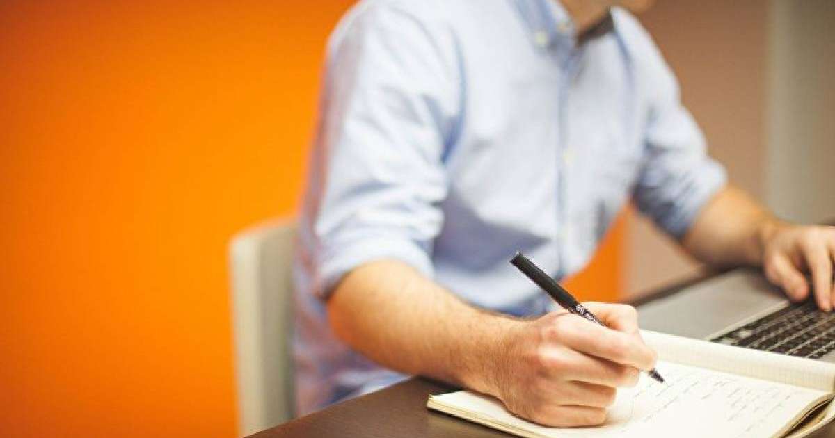 Қостанай облысында әкім қол астындағы қызметкерін тілдеді