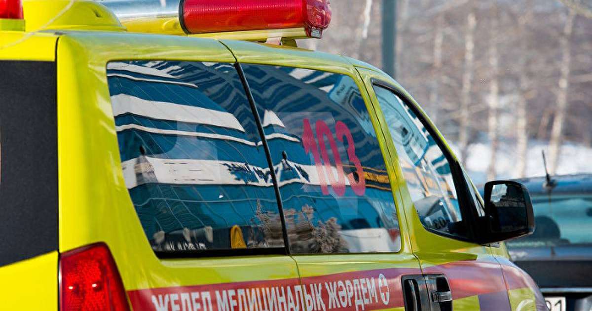 Алматыда Lexus жүргізушісі жаяу жүргіншілерді қағып кетті