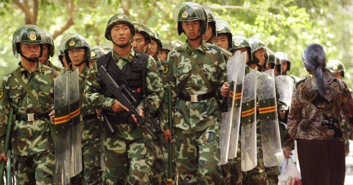 Қытай билігі Шыңжаңда "13 мың террористі тұтқындаған"