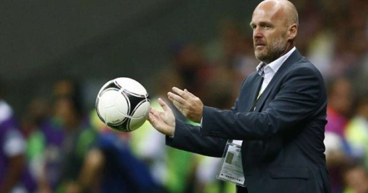 36 футболшы ұлттық құрама қатарында