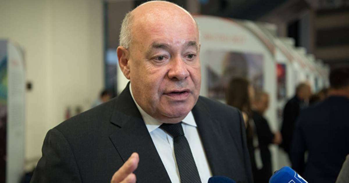 Путиннің арнайы өкілі Абайдың өлеңін оқыды