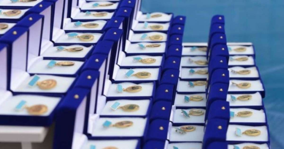 «Алтын белгі» иегерлерін педагогикалық ЖОО-ларға емтихансыз қабылдау ұсынылды - Білім, ғылым, мәдениет - Bilim