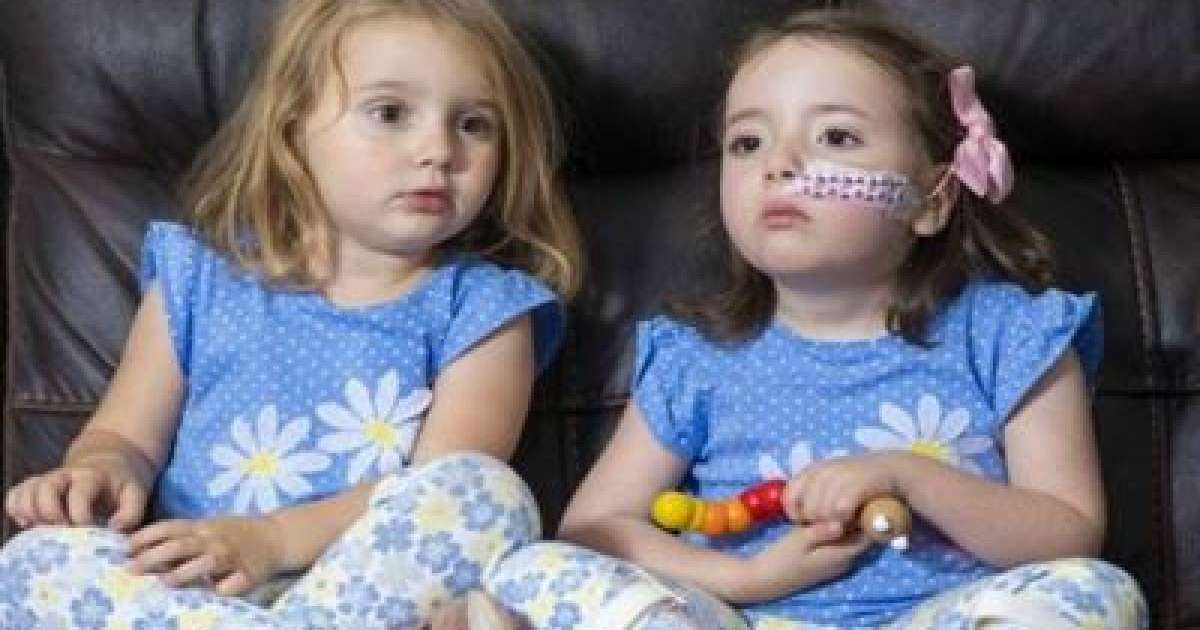 ФОТО: 6 жасар қыз ауыр дертке шалдыққан сіңлісін құтқарып қалды