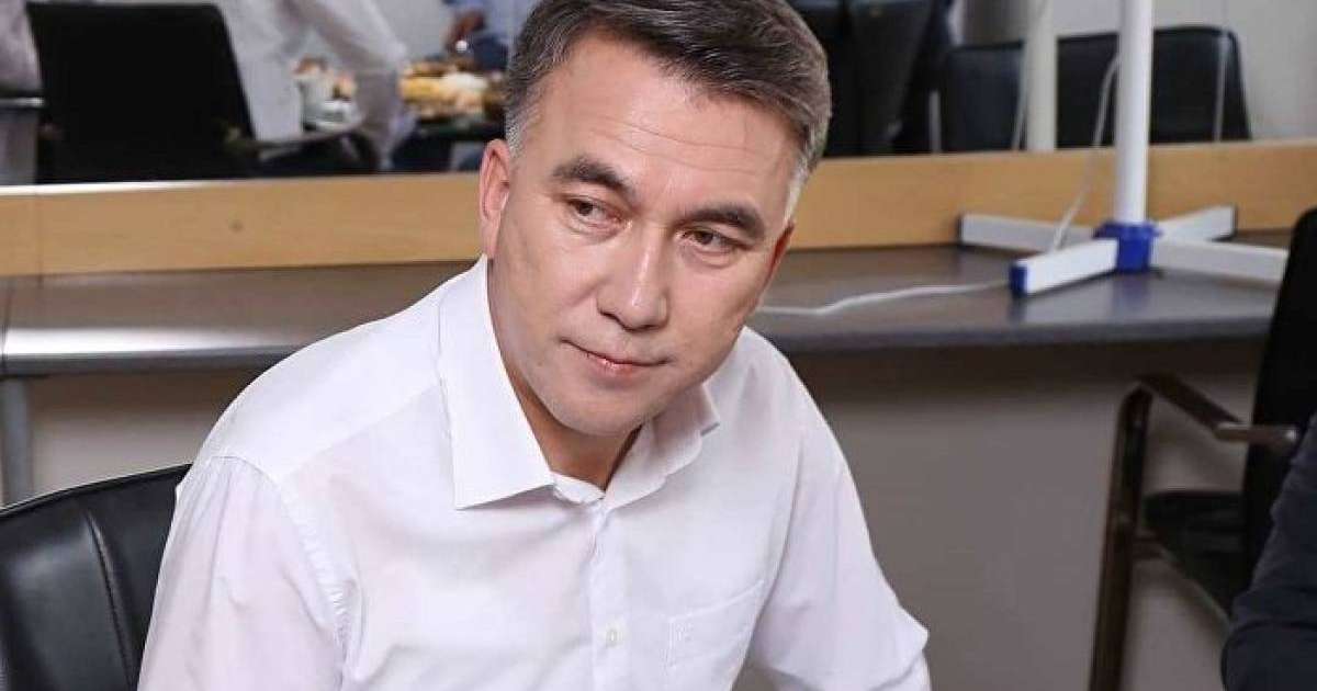 Есен Елеукен қазақтың тойын неге ұнатпайтынын ашық айтты