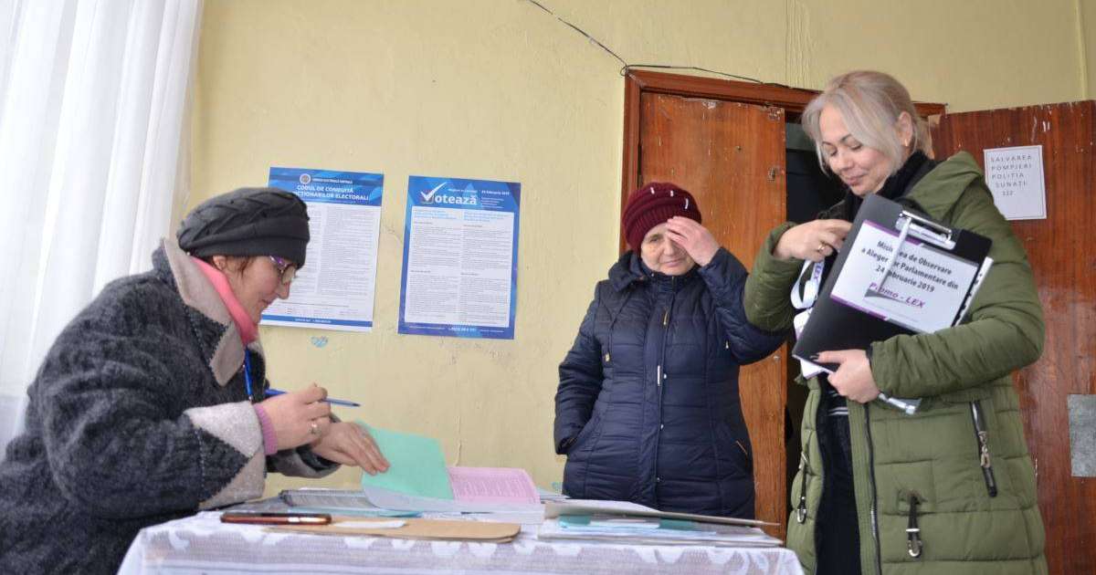 Спикер Мәскеуді сайлауға ықпал етпек болды деп айыптады