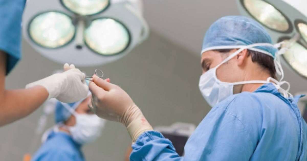 Дәрігерлер ер адамның ішінен қасық, пышақ пен тіс щеткасын тауып алған