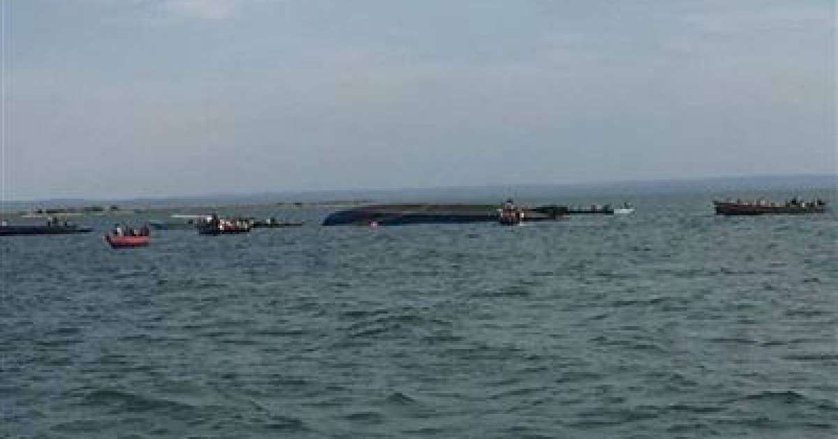 Кеме апатынан 30-ға жуық адам қаза тапты