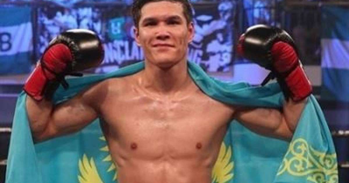 Данияр Елеусінов қарсыласын нокаутқа түсірді