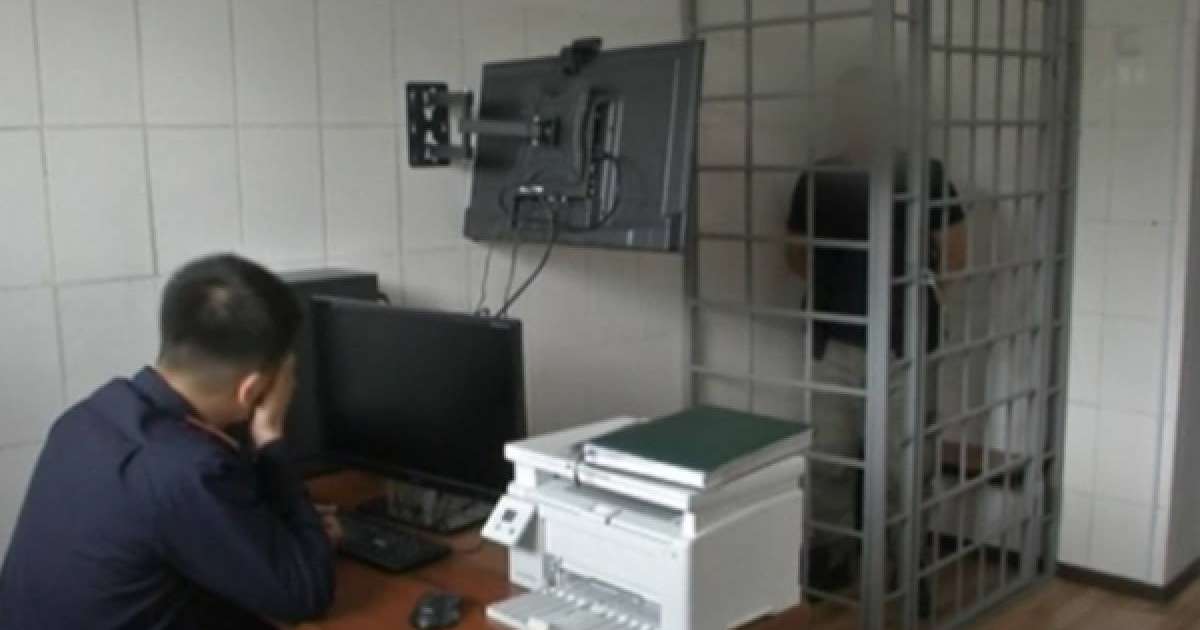 Алматыда 11 жастағы қызды әкесінің қарызы үшін ұрлап кеткен