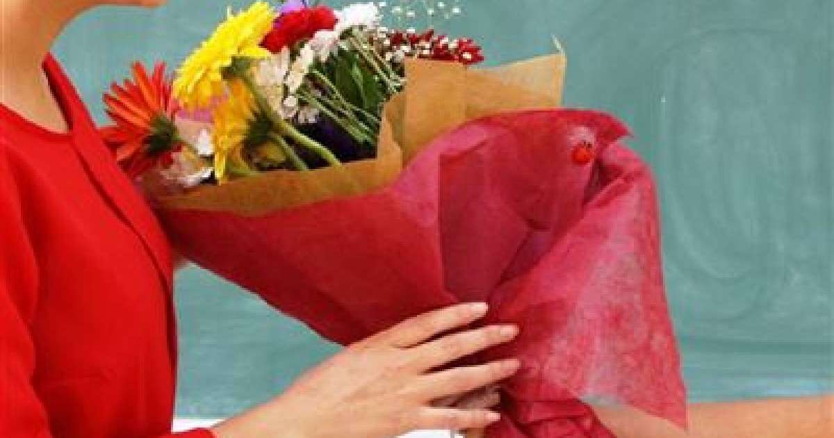 Шымкенттік мұғалімдерге сыйлық алуға тыйым салынбақ