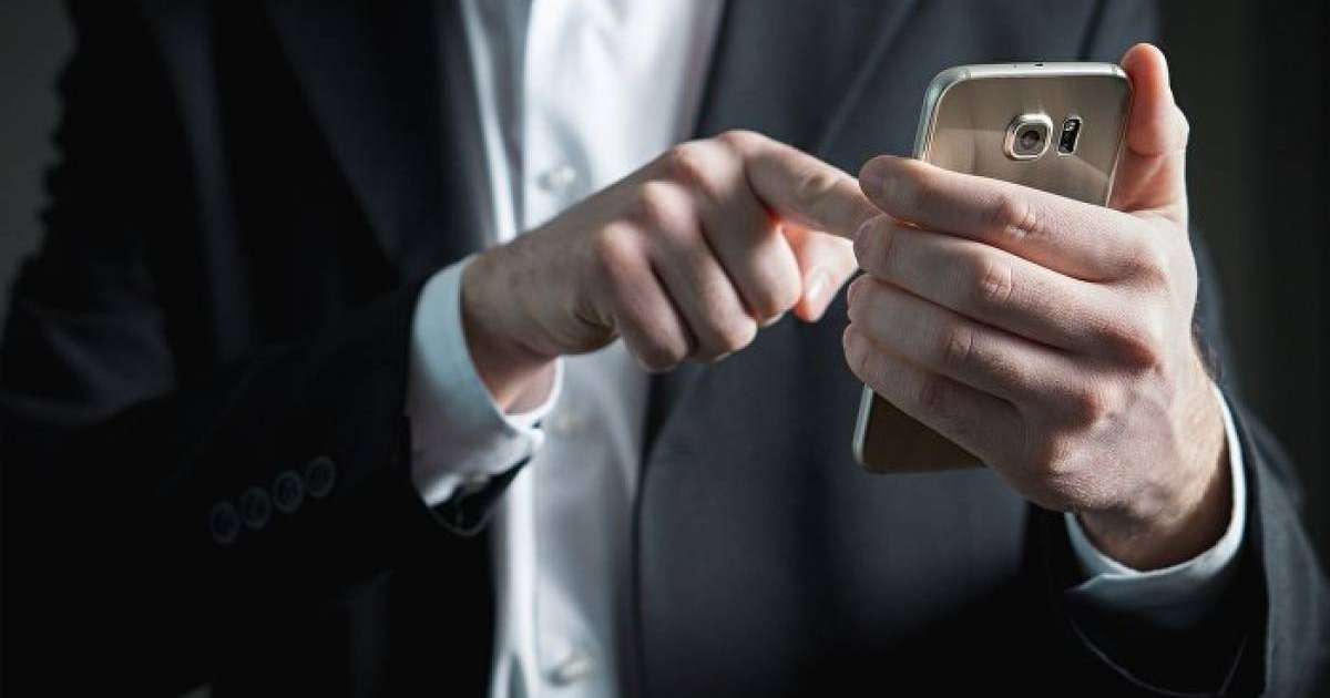 Президенттің тапсырмасы: әкімдер телефондарын көтермей жатыр