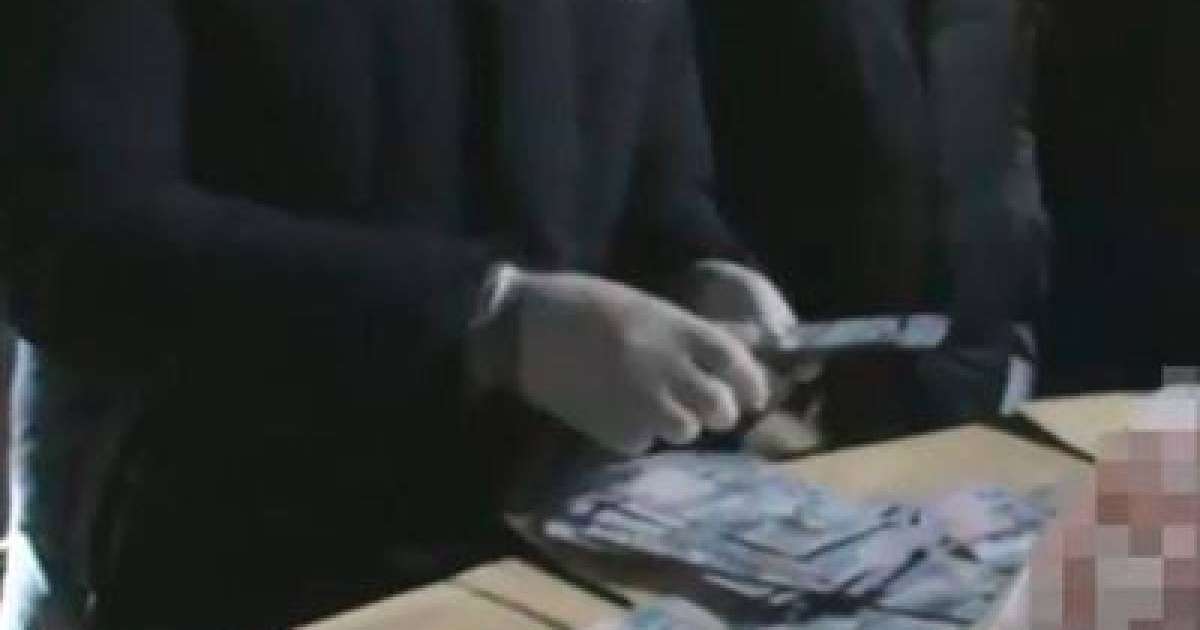 2 млн теңге пара алған тергеушілердің видеосы жарияланды