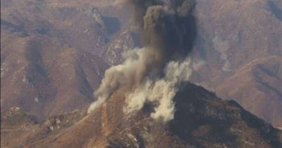 КХДР Оңтүстік Кореямен шекарадағы бақылау бекеттерін бұзып жатыр