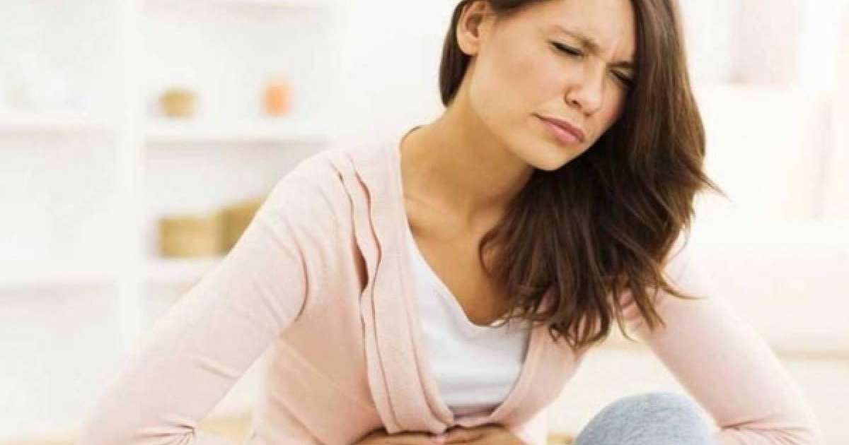 Тамақтан уланған кезде алғашқы көмекті қалай көрсету керек?