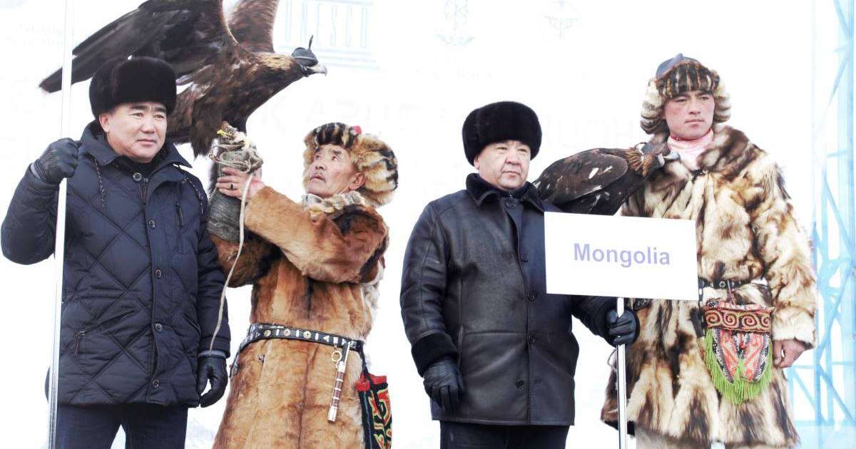 "Бүркіт баптау бәйгеге ат жаратумен тең"